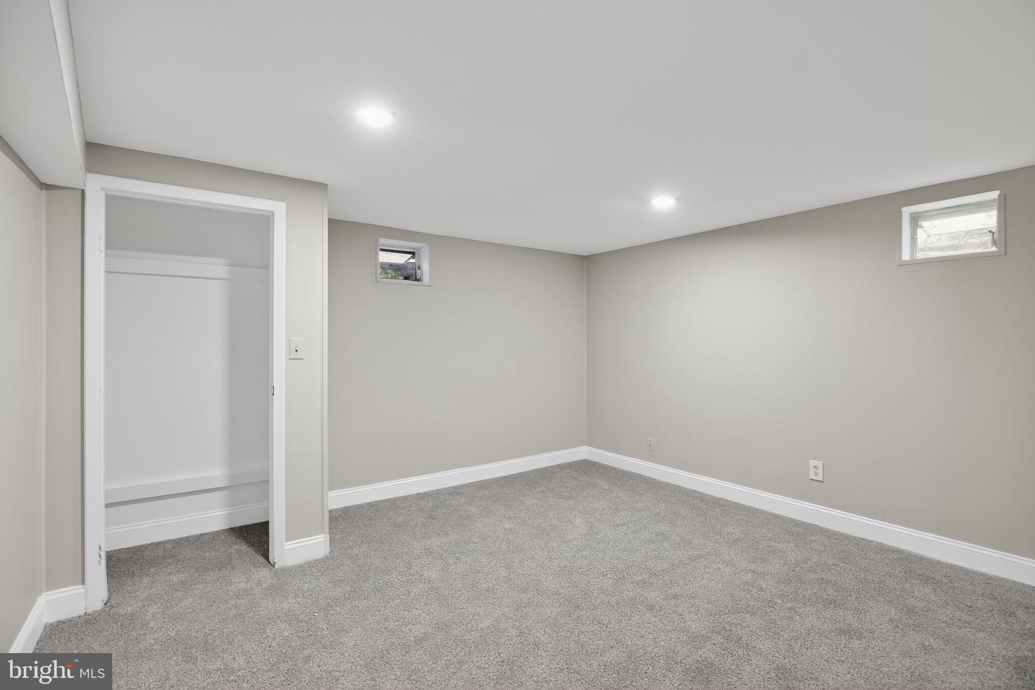 511 Sylvan Way Pasadena, MD 21122 - Photo 36 of 44