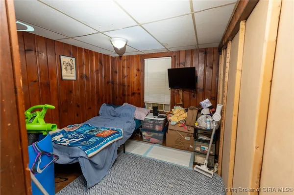 $285,000 | 211 South State Street, Clarksville, IN 47129