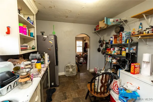 $285,000 | 211 South State Street, Clarksville, IN 47129