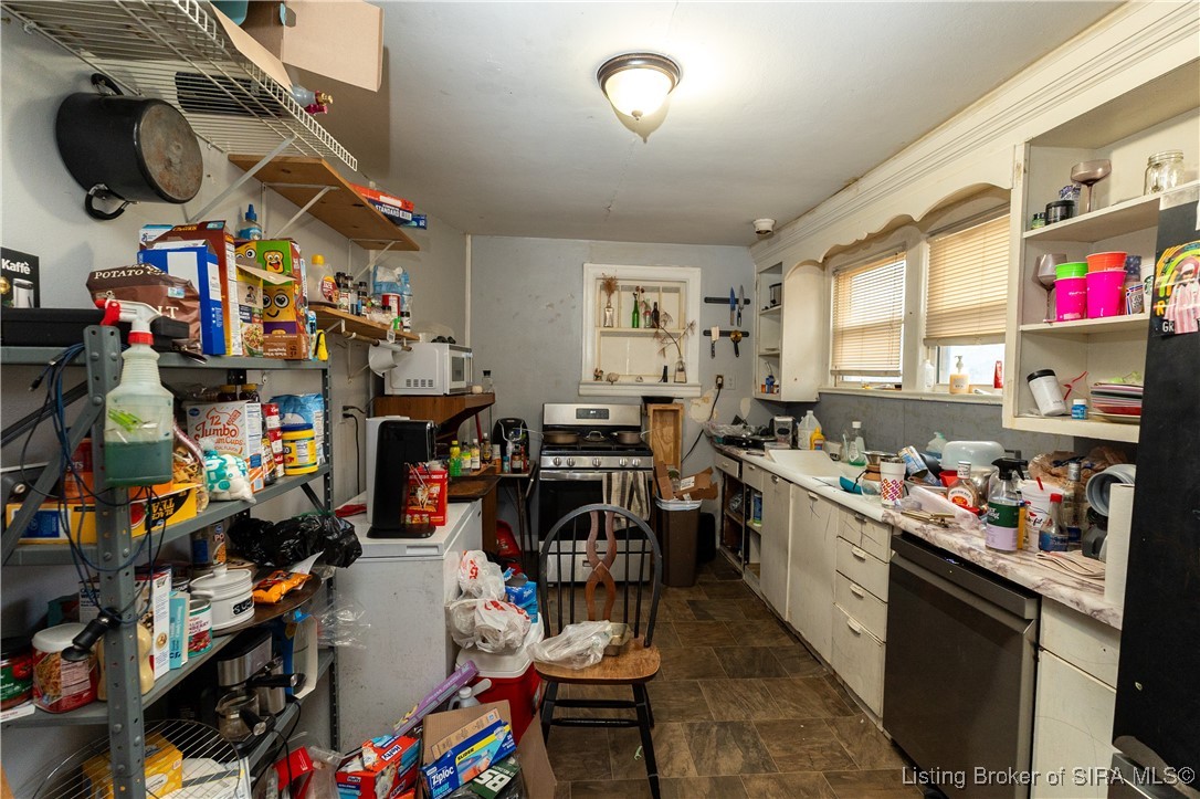 211 South State Street Clarksville, IN 47129 - Photo 22 of 28