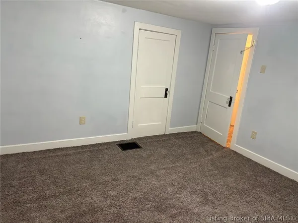 $285,000 | 211 South State Street, Clarksville, IN 47129