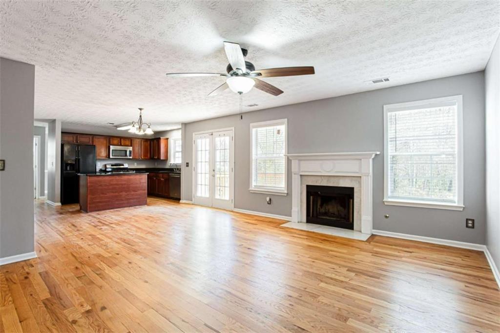 3721 Bogan Mill Road Northeast Buford, GA 30519 - Photo 11 of 58