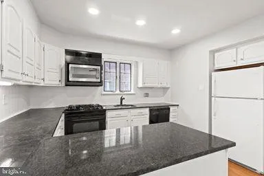 $414,000 | 2712 Mower Street, Philadelphia, PA 19152