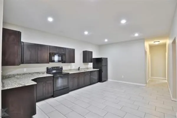 $1,925 | 6021 Jennings Drive, Abilene, TX 79606