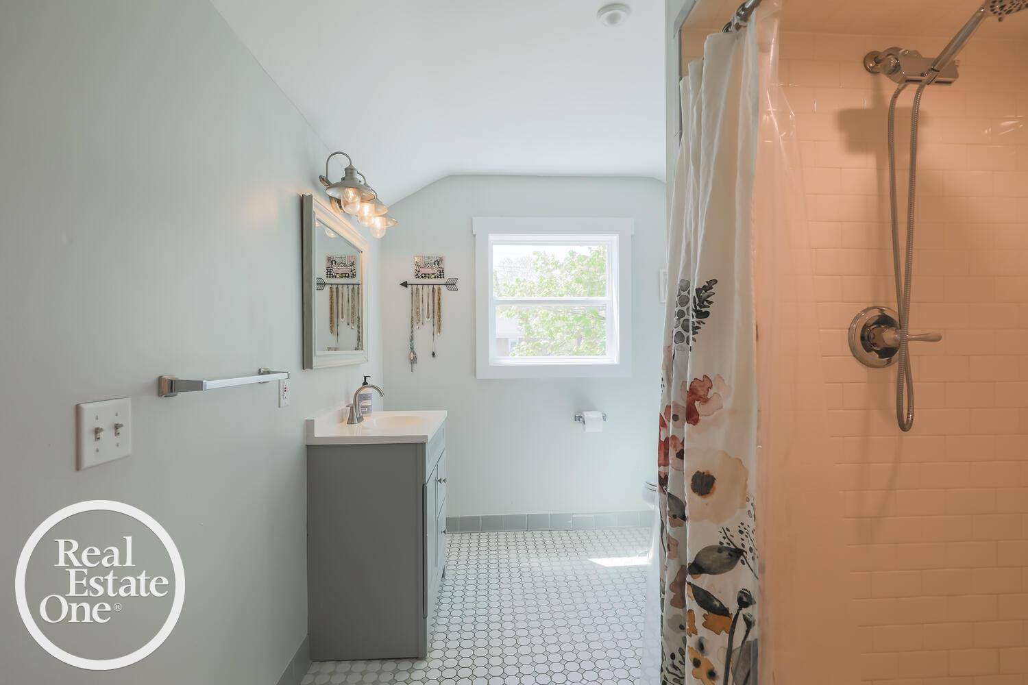 881 Nottingham Road Grosse Pointe Park, MI 48230 - Photo 20 of 25