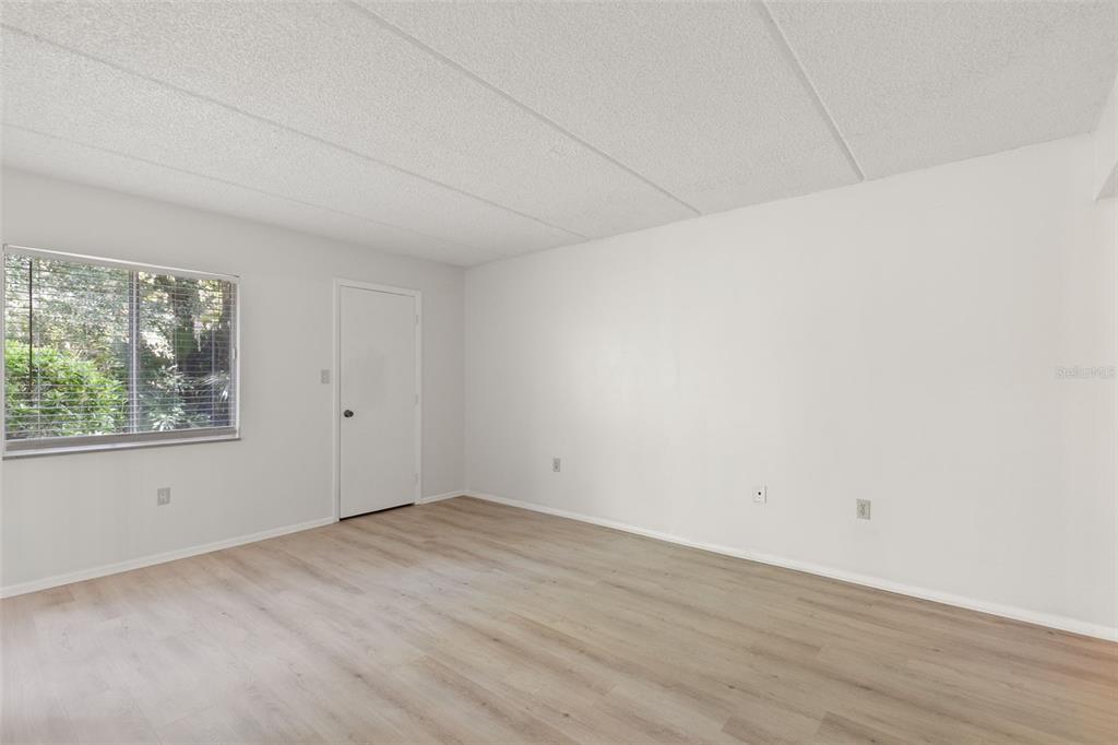 121 Cypress Lane, Unit 121 Oldsmar, FL 34677 - Photo 13 of 37