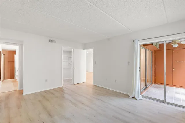 $1,825 | 121 Cypress Lane, Unit 121, Oldsmar, FL 34677