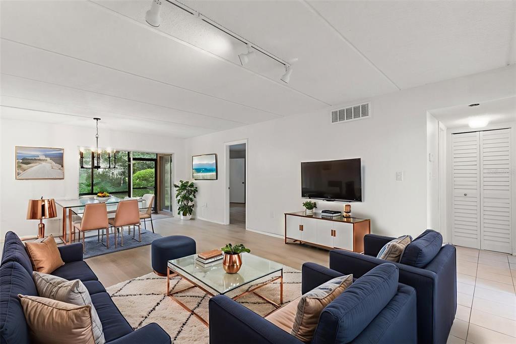 121 Cypress Lane, Unit 121 Oldsmar, FL 34677 - Photo 6 of 37