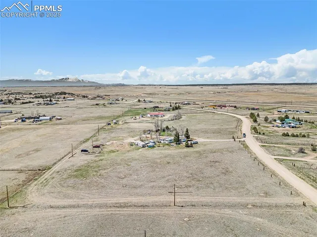 a picture of floor plan