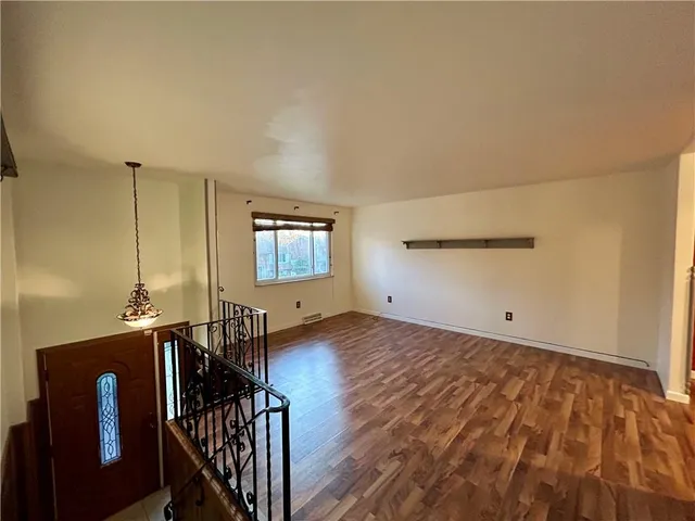 $239,900 | 308 Golden Gate Drive, Verona, PA 15147