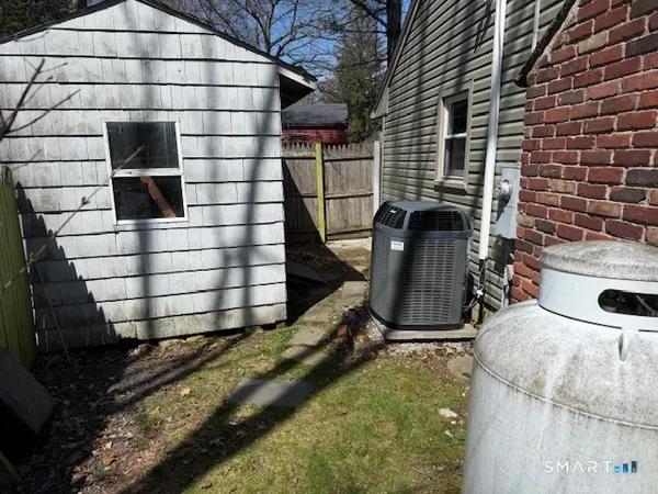 $410,000 | 5 Beardsley Road, Danbury, CT 06811