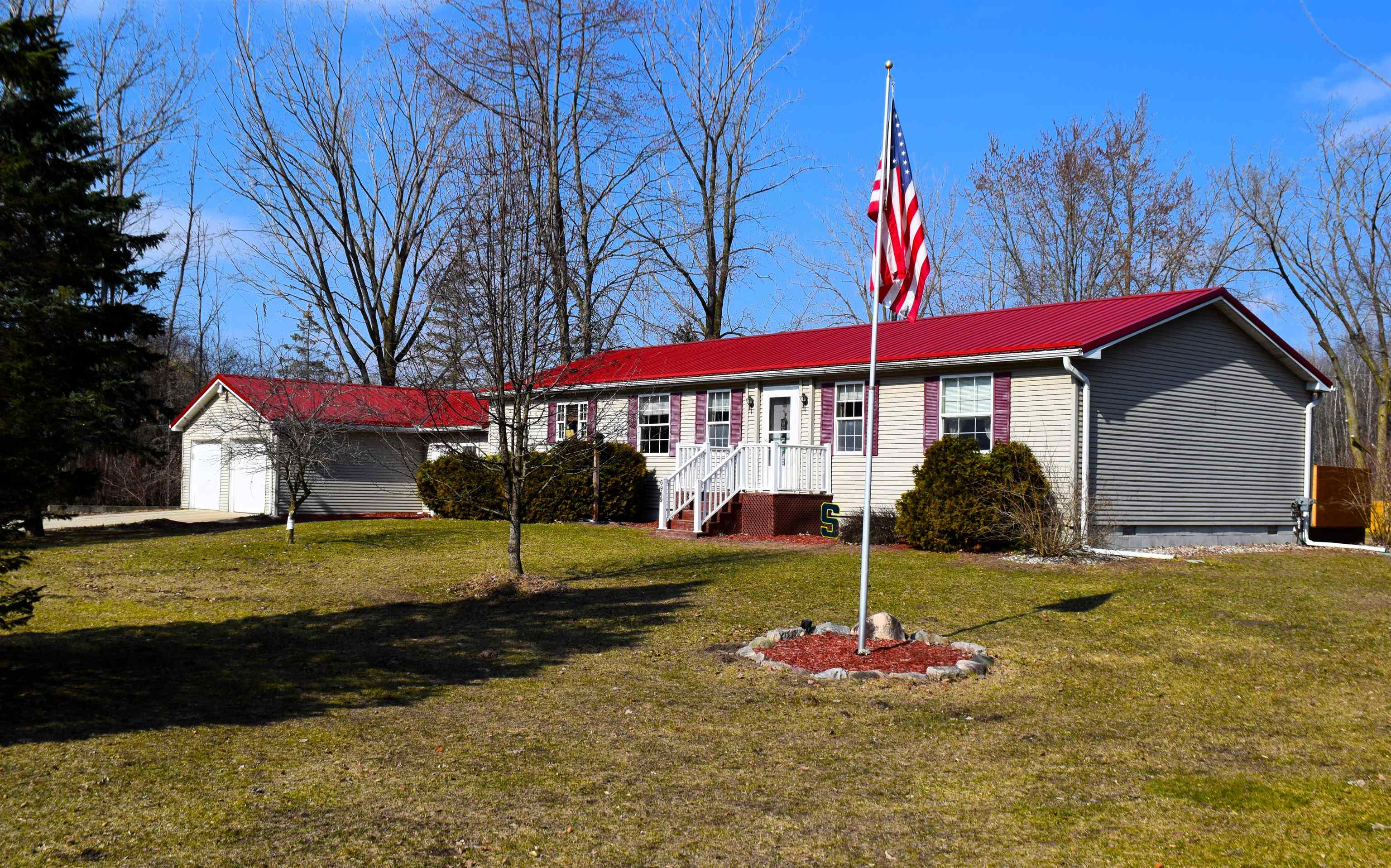 6969 East Valley Road Mount Pleasant, MI 48858 - Photo 1 of 58
