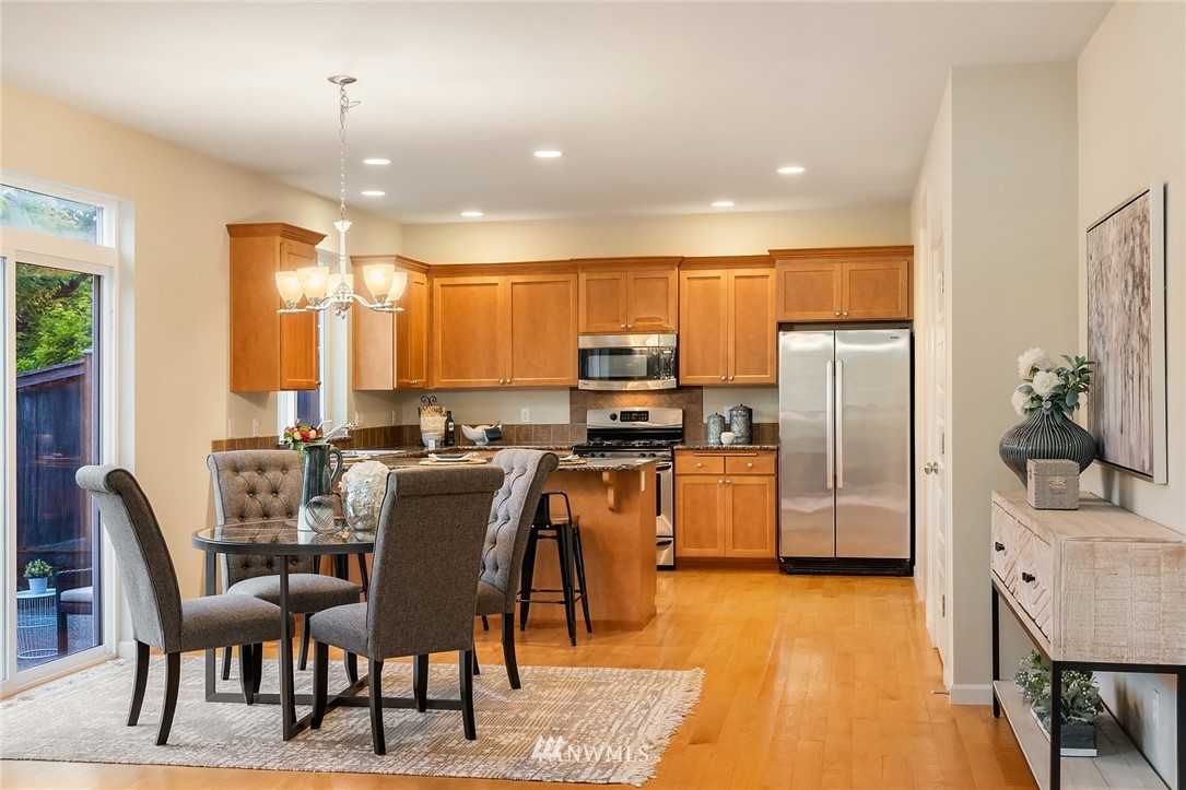 3824 226th Street Southeast Bothell, WA 98021 - Photo 13 of 38