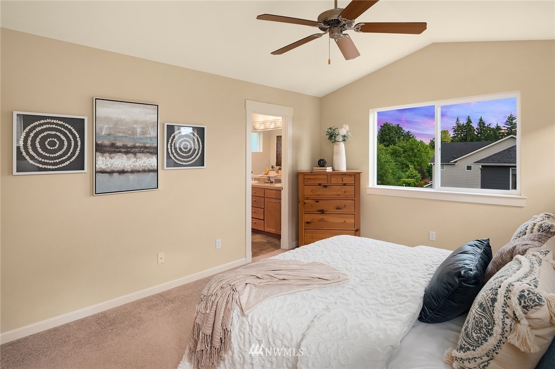 3824 226th Street Southeast Bothell, WA 98021 - Photo 16 of 38