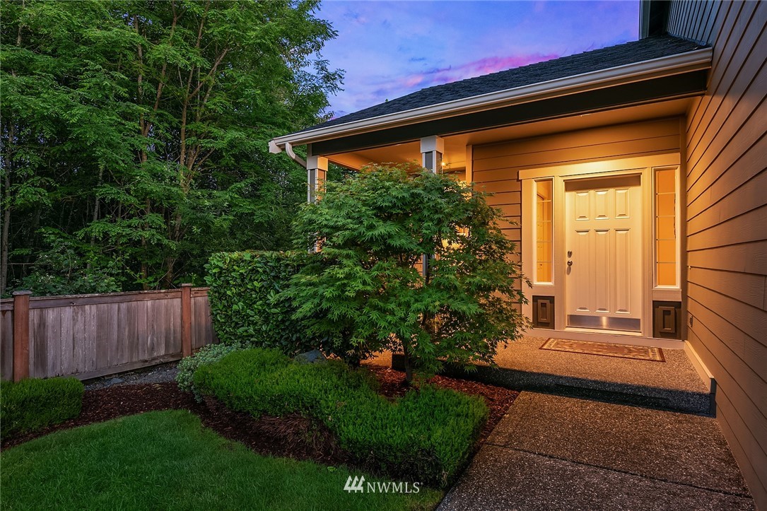 3824 226th Street Southeast Bothell, WA 98021 - Photo 3 of 38