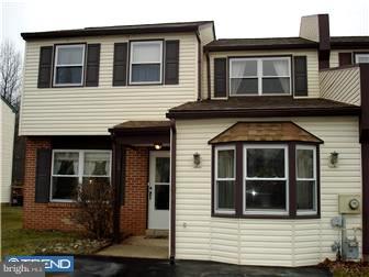 834 Roberts Road Warminster, PA 18974 - Photo 1 of 8 Exterior Front