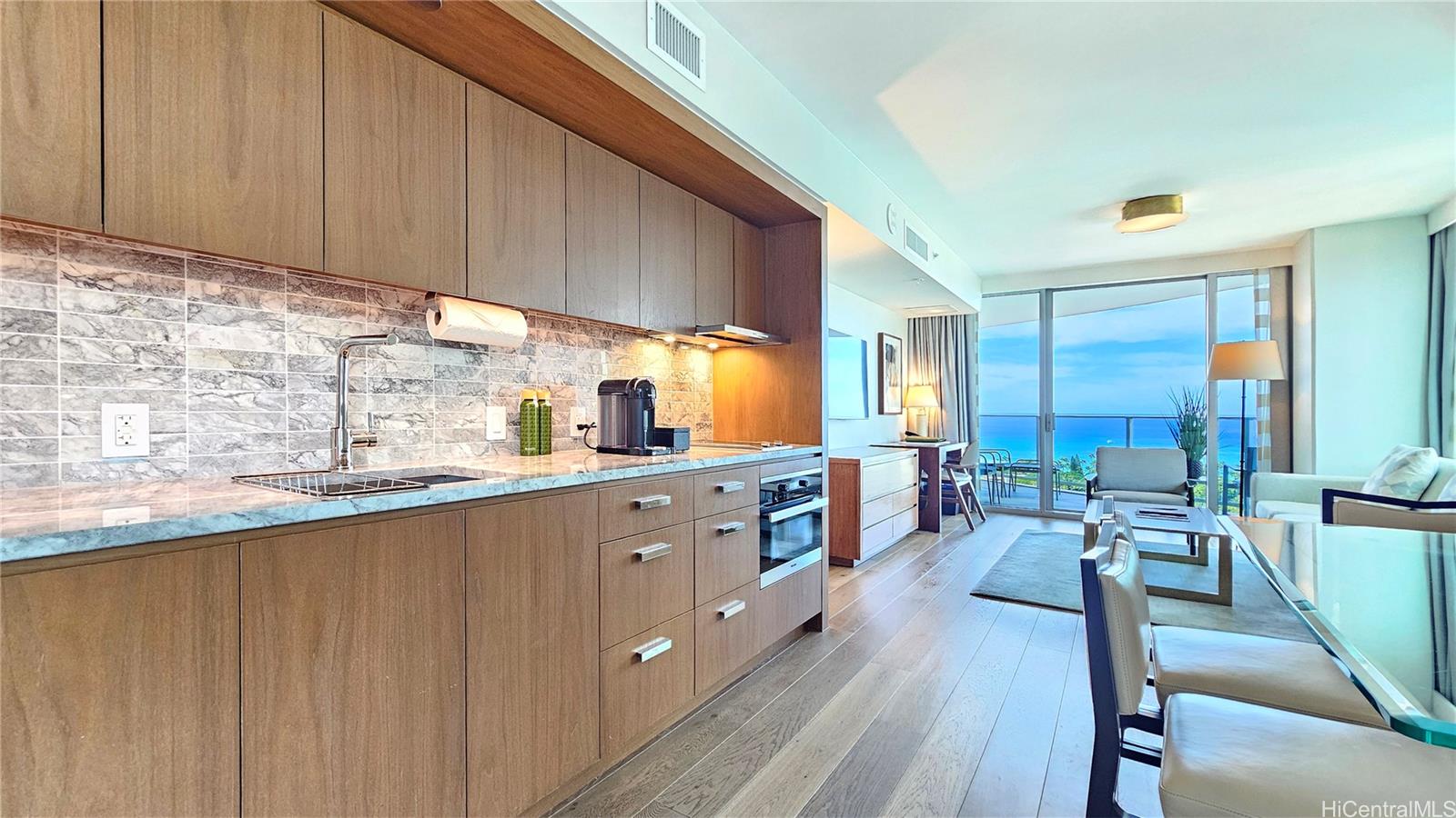 2139 Kūhiō Ave Unit 2401  