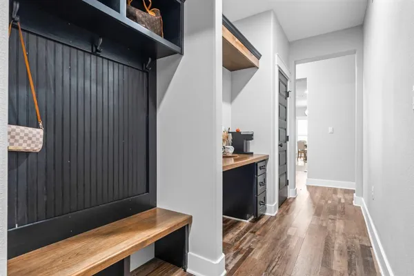 $499,500 | 124 High Point Drive, Hillsboro, TX 76645