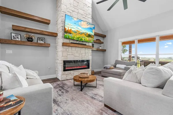 $499,500 | 124 High Point Drive, Hillsboro, TX 76645