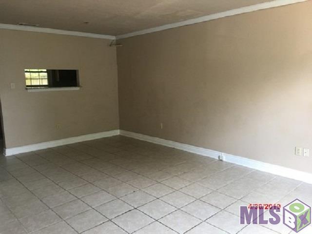 8091 Bayou Fountain Avenue, Unit 304 Baton Rouge, LA 70820 - Photo 3 of 4