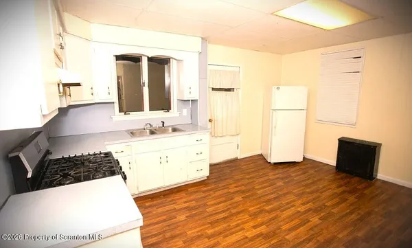 a view of a bathroom