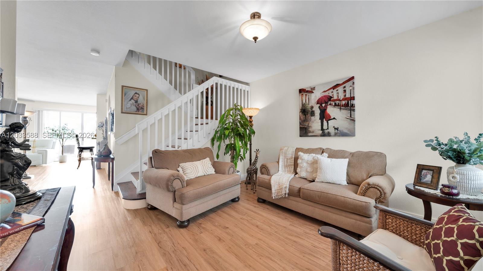 16590 Southwest 70th Street Miami, FL 33193 - Photo 4 of 53