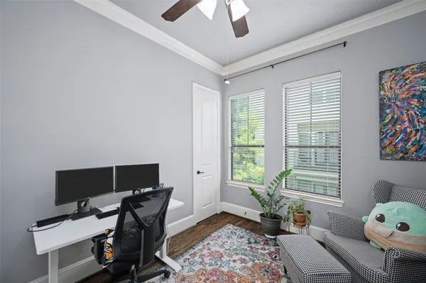 $3,000 | 1114 West 25th Street, Houston, TX 77008