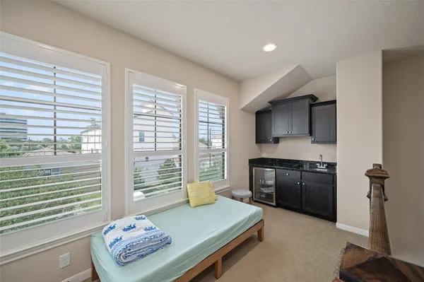 $3,000 | 1114 West 25th Street, Houston, TX 77008