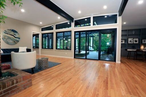 911 Robin Road Ann Arbor, MI 48103 - Photo 12 of 52 Photo 12