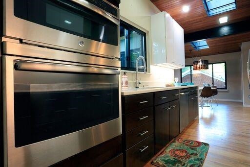 911 Robin Road Ann Arbor, MI 48103 - Photo 16 of 52 Photo 16