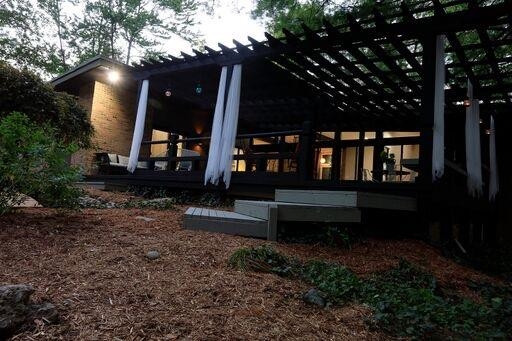 911 Robin Road Ann Arbor, MI 48103 - Photo 47 of 52 Photo 47