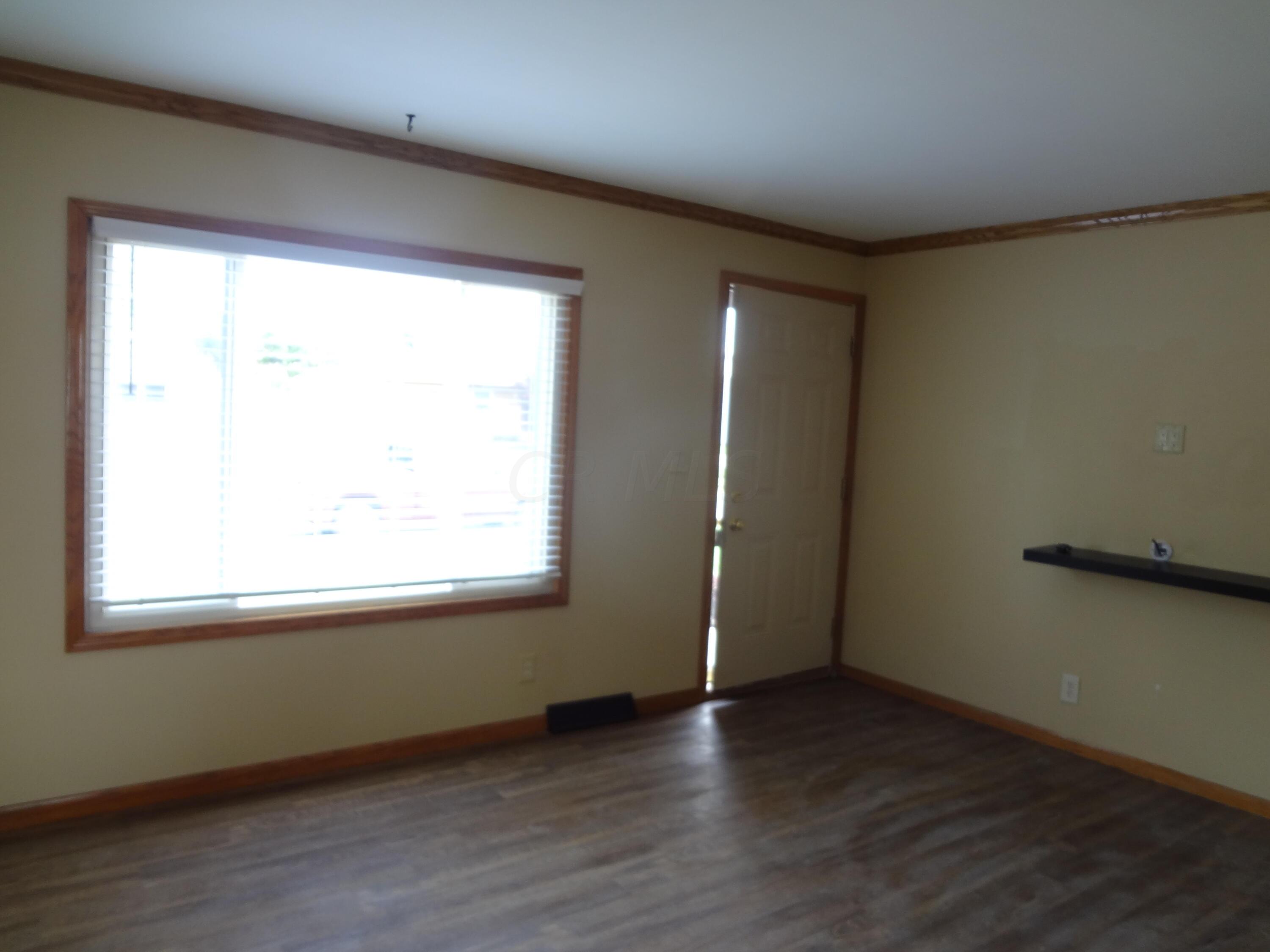 256 Fieldpoint Road Heath, OH 43056 - Photo 5 of 17 Gallery Image 5