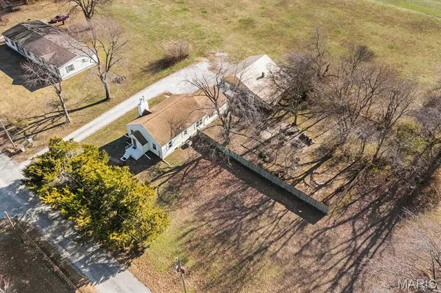 $195,000 | 620 East Reily Street, Marissa, IL 62257