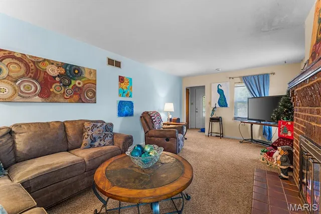 $195,000 | 620 East Reily Street, Marissa, IL 62257