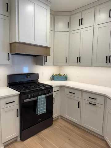 $483,000 | 316 Southwest 4th Avenue Southwest, Hankinson, ND 58041