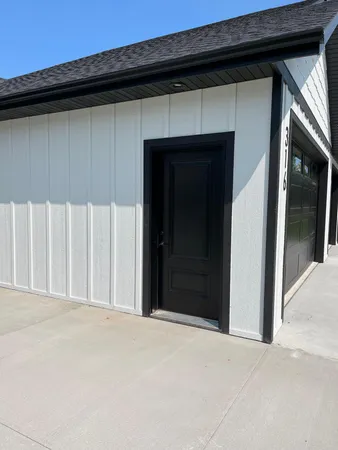 $483,000 | 316 Southwest 4th Avenue Southwest, Hankinson, ND 58041