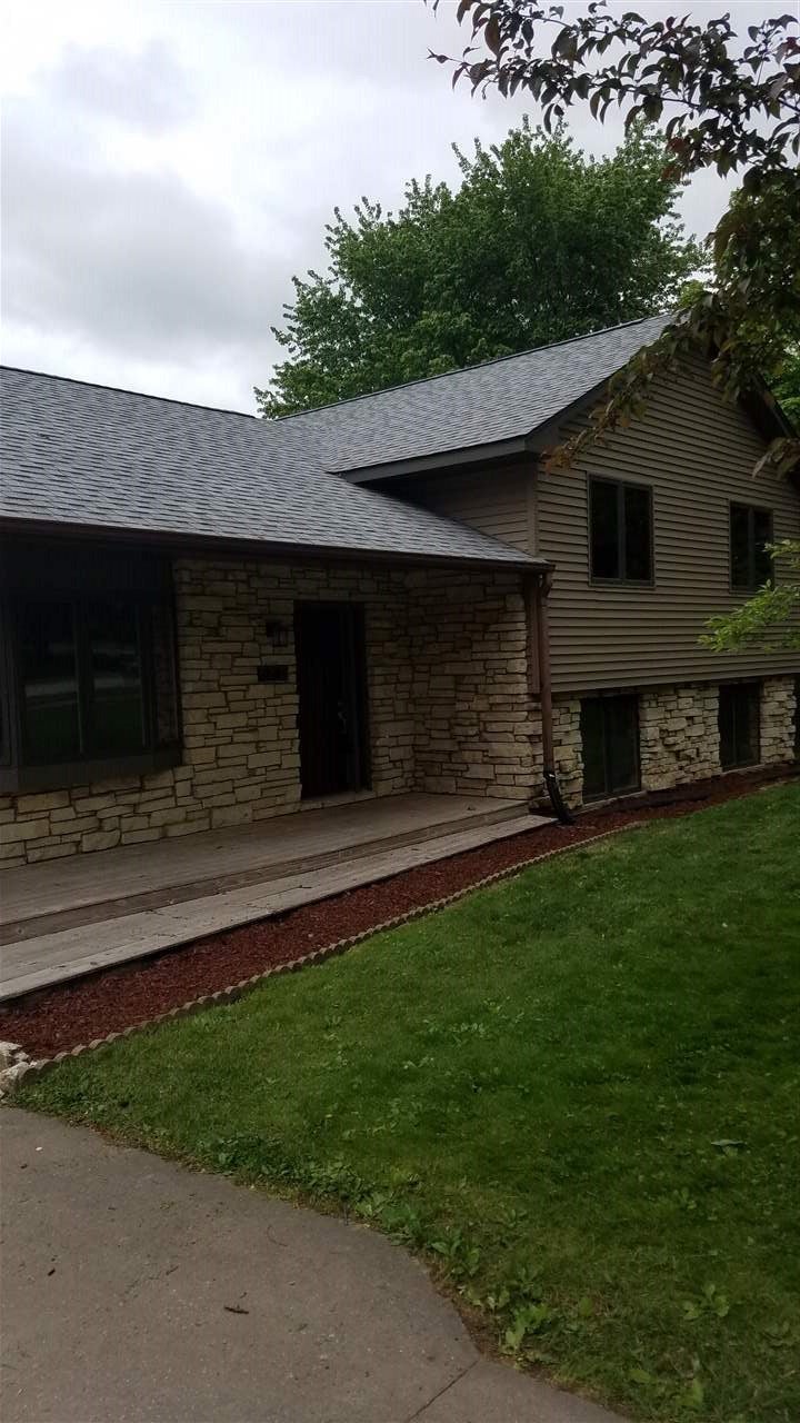 629 Pine Ridge Road Coralville, IA 52241 - Photo 1 of 2 Gallery Image 1