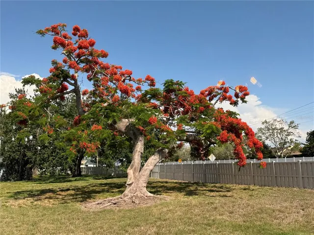 $199,000 | 3813 42nd Street West, Unit 37, Bradenton, FL 34205