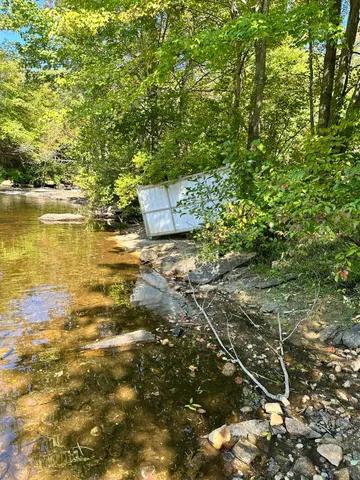 $225,000 | 16 Forgotten Alley, Waterford, ME 04088