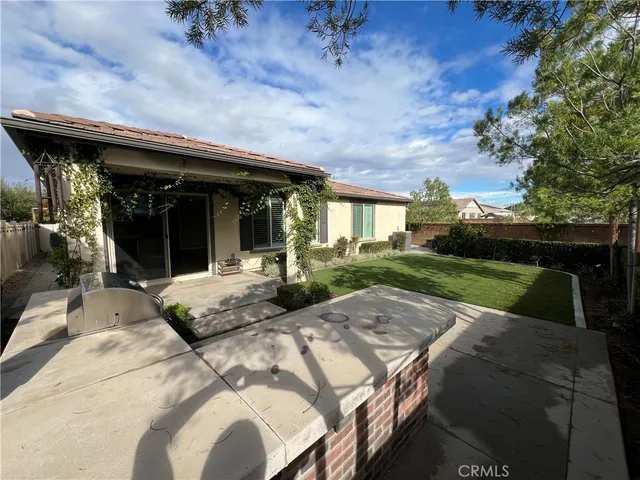 $3,800 | 28275 Coral Dune Drive, Menifee, CA 92584