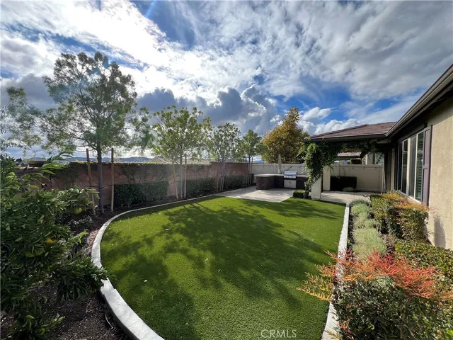 $3,800 | 28275 Coral Dune Drive, Menifee, CA 92584