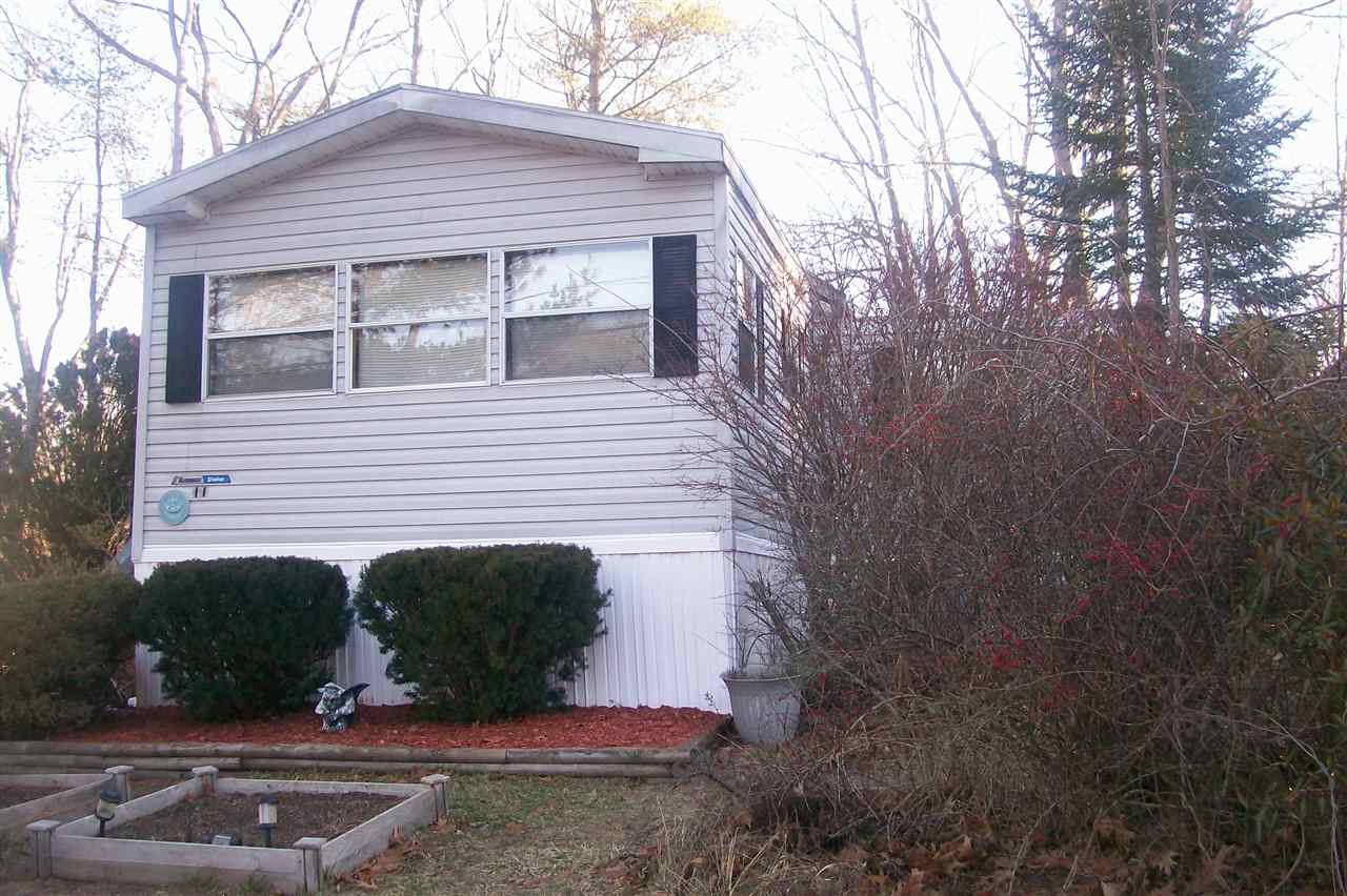 11 Sumac Street Exeter, NH 03833 - Photo 3 of 17