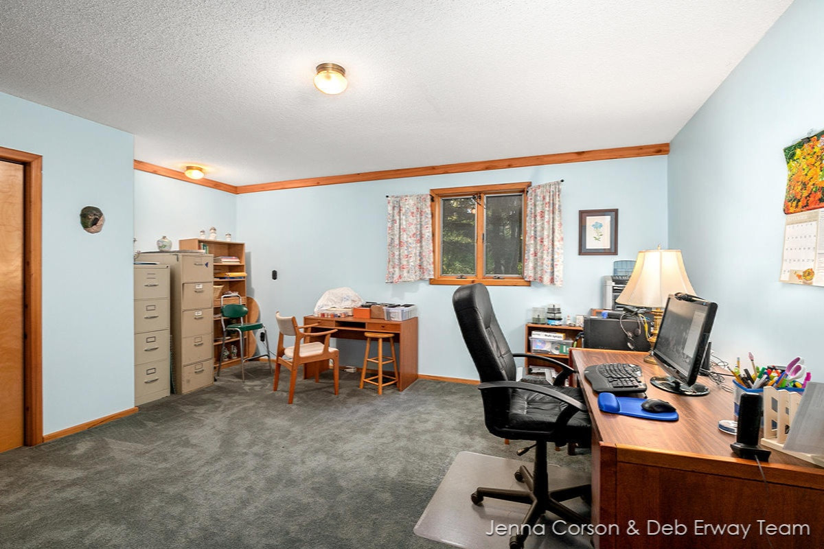 8501 Keller Road Delton, MI 49046 - Photo 12 of 30 IMG_1011