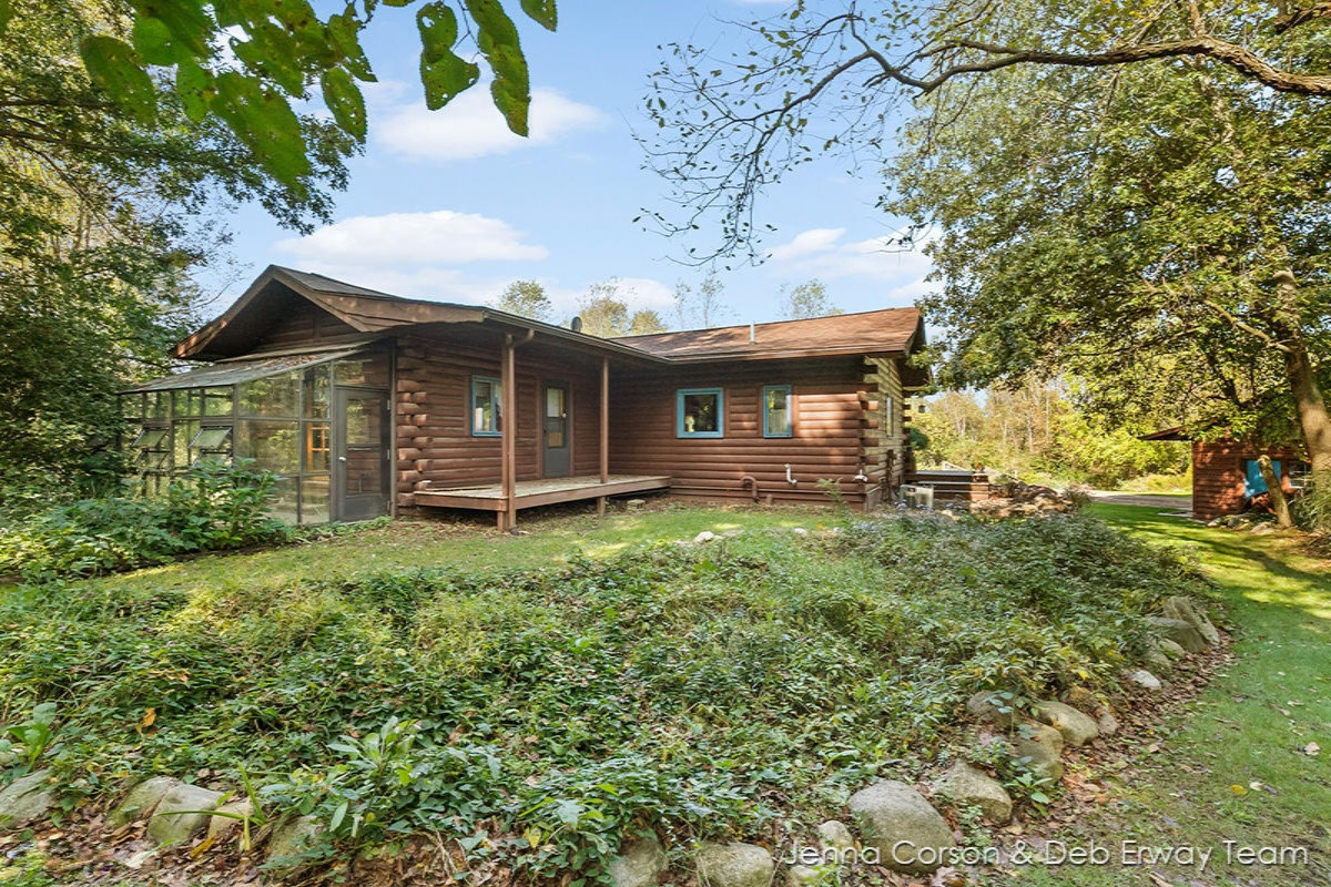 8501 Keller Road Delton, MI 49046 - Photo 15 of 30 IMG_1014