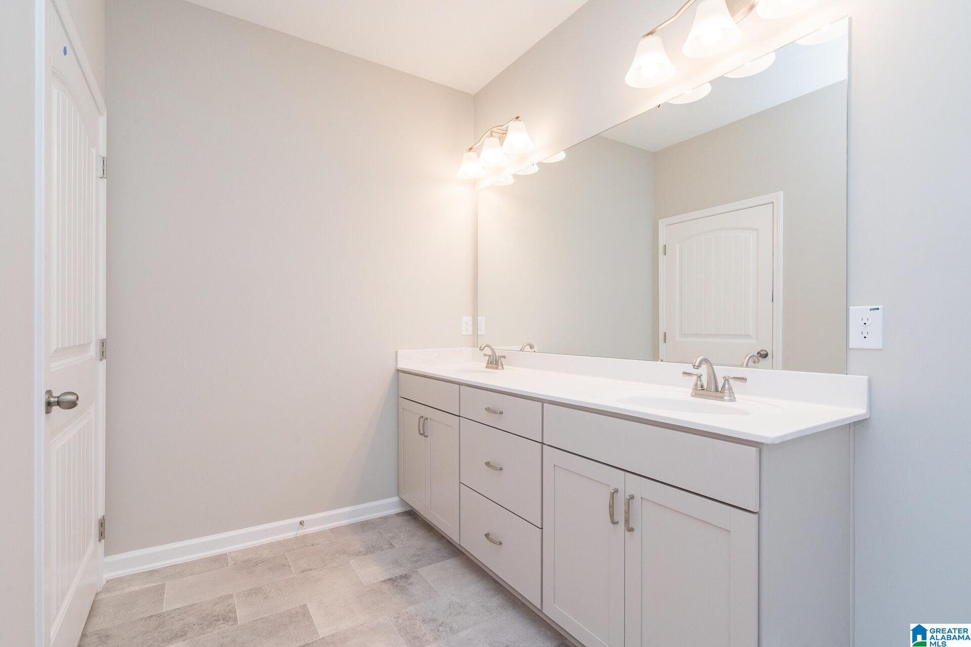 6040 Arbor Ridge Drive Moody, AL 35004 - Photo 17 of 31