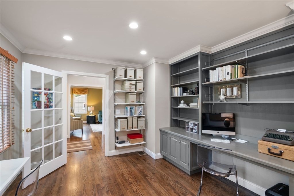 153 Valley Road Needham, MA 02492 - Photo 11 of 35 Gallery Image 11