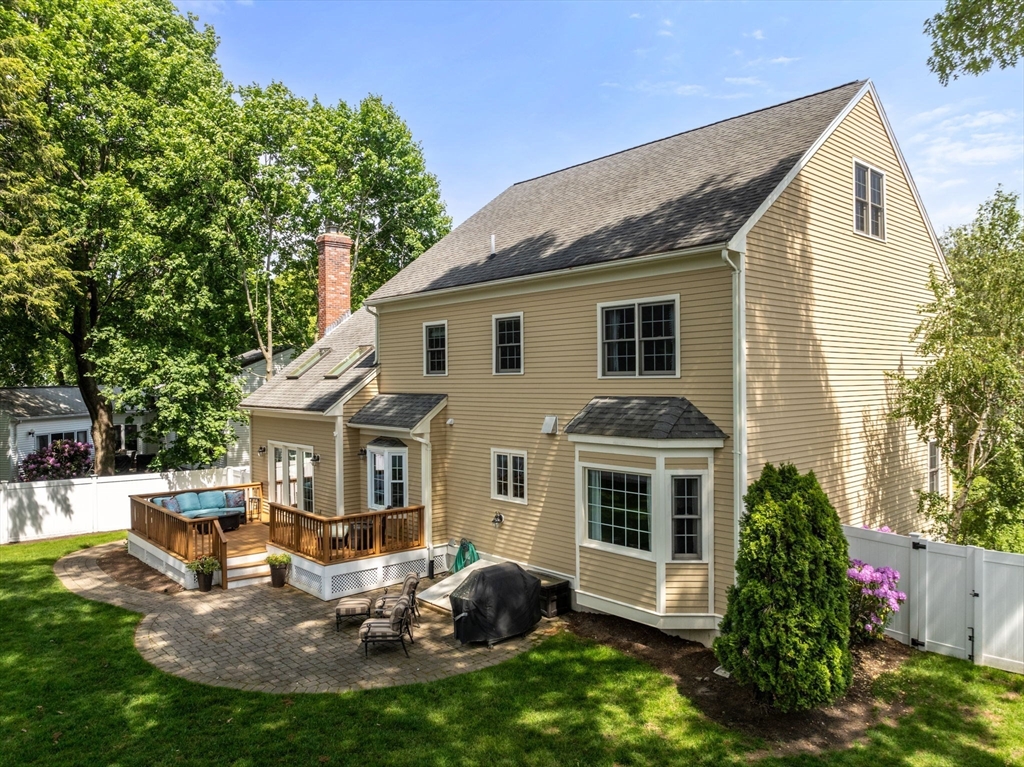 153 Valley Road Needham, MA 02492 - Photo 3 of 35 Gallery Image 3