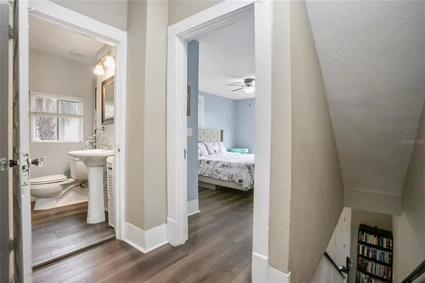 $445,000 | 206 West Wisconsin Avenue, DeLand, FL 32720