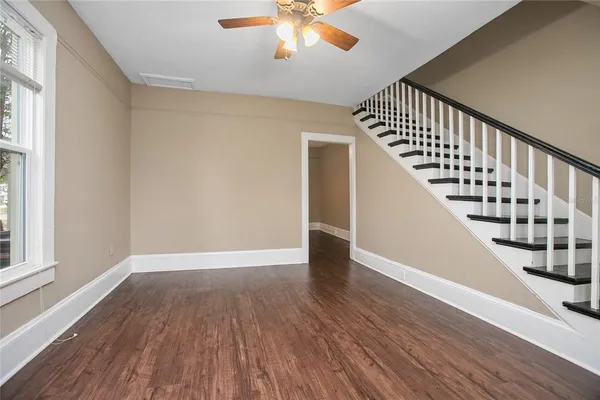 $445,000 | 206 West Wisconsin Avenue, DeLand, FL 32720