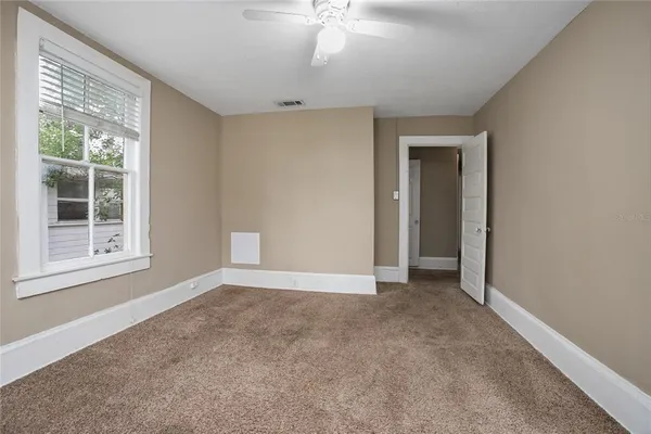 $445,000 | 206 West Wisconsin Avenue, DeLand, FL 32720